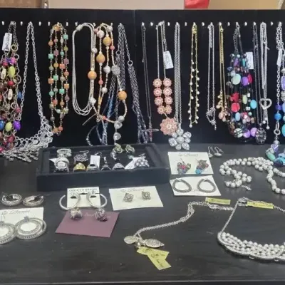 Jewelry Lot 