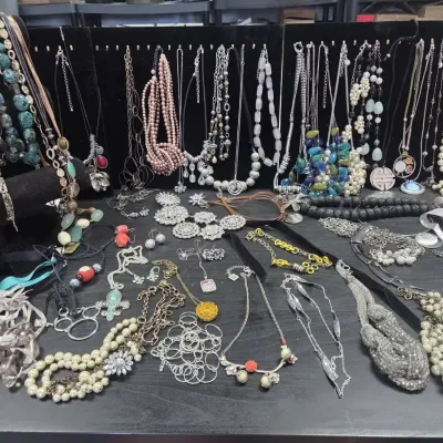 Jewelry Lot 
