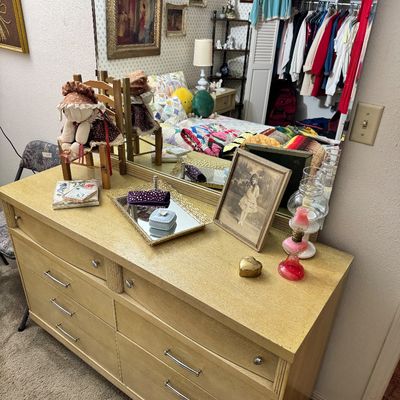 Sale Photo Thumbnail #131