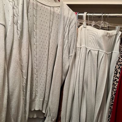Sale Photo Thumbnail #106