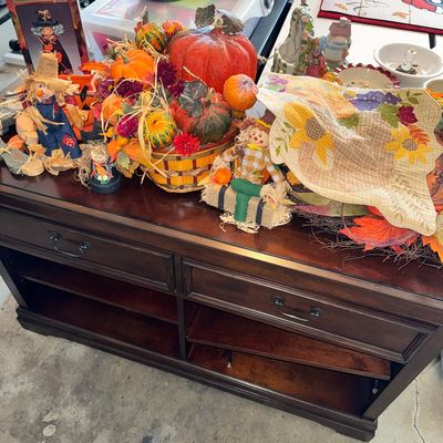 Sale Photo Thumbnail #138