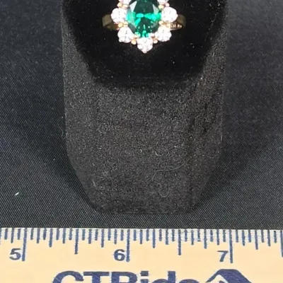 10K Marked Gold Ring with Rhinestones and Synthetic Emerald Size 7 Unknown Maker's Marks 4.5g