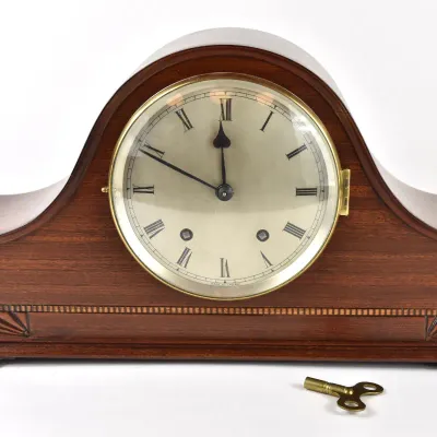 Mantle Clock