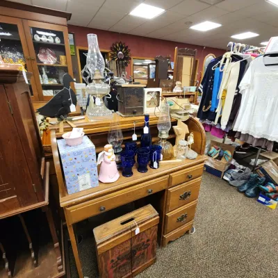 Sale Photo Thumbnail #49