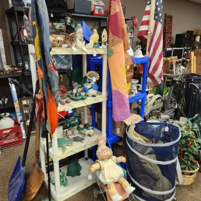 Sale Photo Thumbnail #25