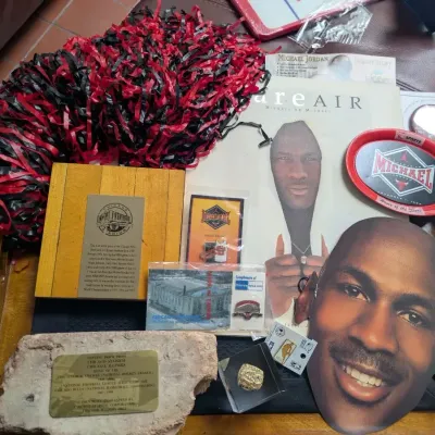 Sale Photo Thumbnail #17: Bulls Memorabilia and Michael Jordan favorites!