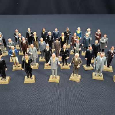 Sale Photo Thumbnail #871: I04882 | A Collection of Presidential Figures