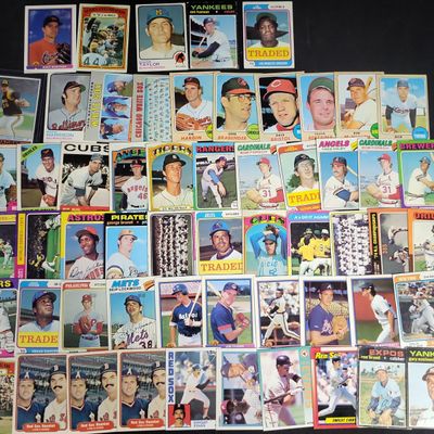 Sale Photo Thumbnail #494: I04486 | Vintage and Modern Baseball Card Collection