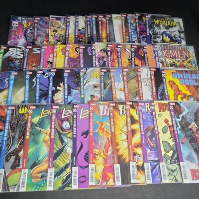 Sale Photo Thumbnail #224: I04596 | Approximately 44 Marvel Variant Comic Books