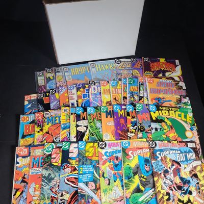 Sale Photo Thumbnail #198: I04580 | Assortment of DC Comic Books