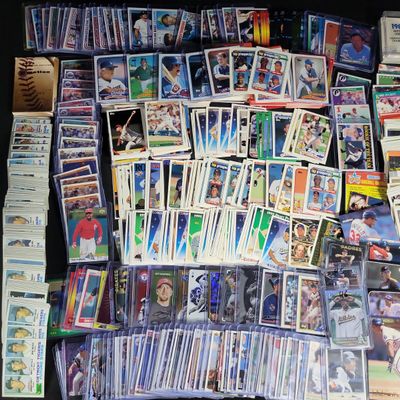 I04651 | Large Collection of Baseball Trading Cards