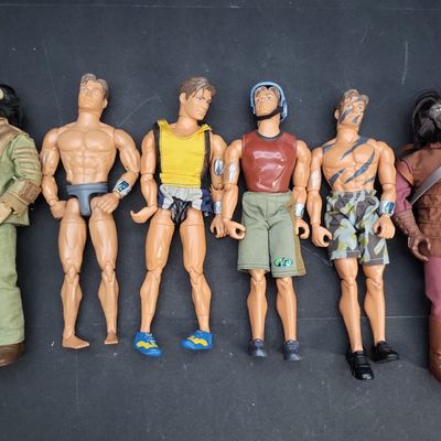 Sale Photo Thumbnail #888: I04668 | Collection of Six Action Figures