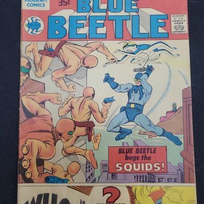 Sale Photo Thumbnail #425: I03989 | Modern Comics Blue Beetle No. 1