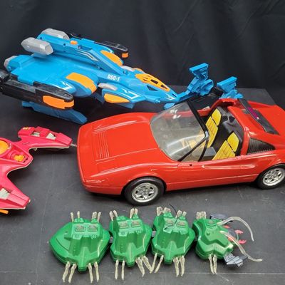 Sale Photo Thumbnail #891: I04683 | Assorted Mattel, Hasbro, and MGA Toys