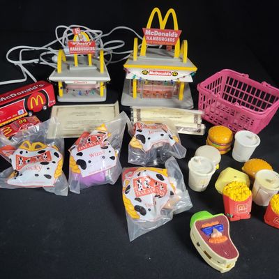 Sale Photo Thumbnail #870: I04875 | Collection of McDonald's McMemories and Toys