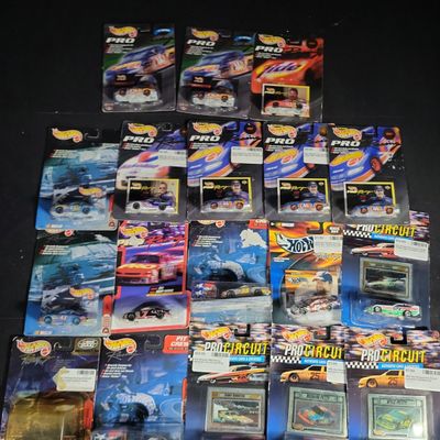 Sale Photo Thumbnail #848: I04753 | Collection of Hot Wheels NASCAR Die-Cast Vehicles
