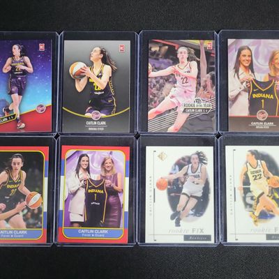 I04848 | Eight Caitlin Clark Rookie Basketball Cards
