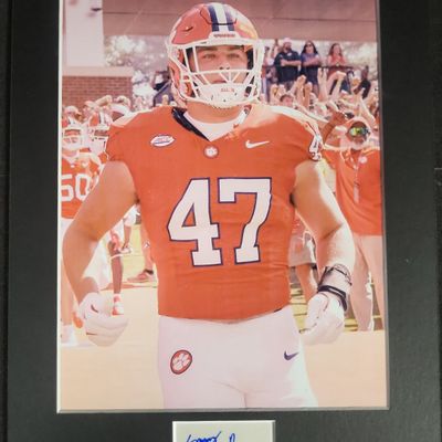 Sale Photo Thumbnail #797: I04389 | Sammy Brown Signed Clemson Tigers Photograph