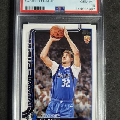 I04184 | 2025 Topps Cooper Flagg Rookie Card