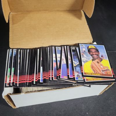 Sale Photo Thumbnail #597: I04477 | 1985 Donruss Baseball Card Collection