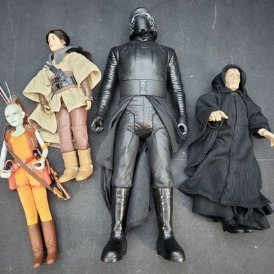 Sale Photo Thumbnail #879: I04764 | Four Star Wars Action Figures