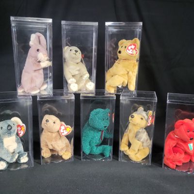 Sale Photo Thumbnail #861: I04811 | Collection of Eight Ty Beanie Babies