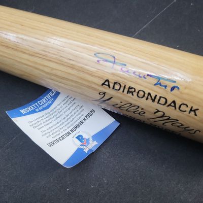 Sale Photo Thumbnail #653: I04111 | Willie Mays Signed Adirondack Bat