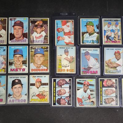 I04189 | 1967 Topps Baseball Card Collection