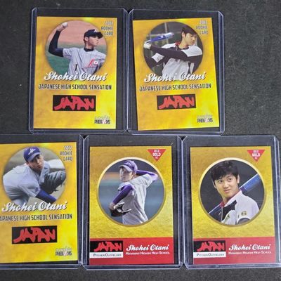 Sale Photo Thumbnail #526: I04200 | A Group of Shohei Otani Cards