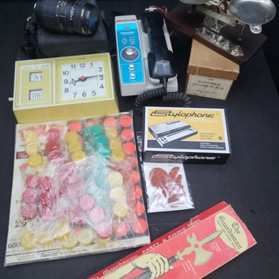 Sale Photo Thumbnail #936: I04099 | Assortment of Vintage Electronics and Collectibles