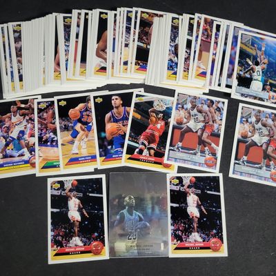 Sale Photo Thumbnail #581: I04636 | Collection of Upper Deck Basketball Cards