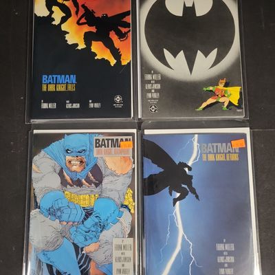 Sale Photo Thumbnail #164: I04532 | Set of Batman Dark Knight Comics