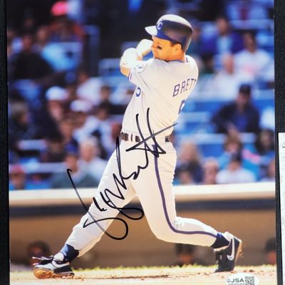 Sale Photo Thumbnail #709: I04842 | George Brett Signed Photograph JSA