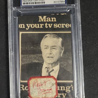 Sale Photo Thumbnail #77: I04456 | Robert Young PSA/DNA Certified Autograph