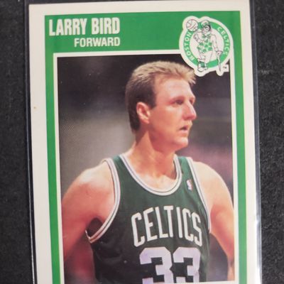 Sale Photo Thumbnail #636: I04287 | 1989-90 Fleer Larry Bird #8