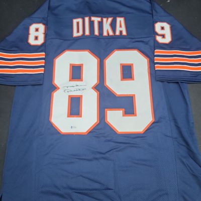 Sale Photo Thumbnail #684: I04697 | Mike Ditka Signed Bears Jersey Beckett