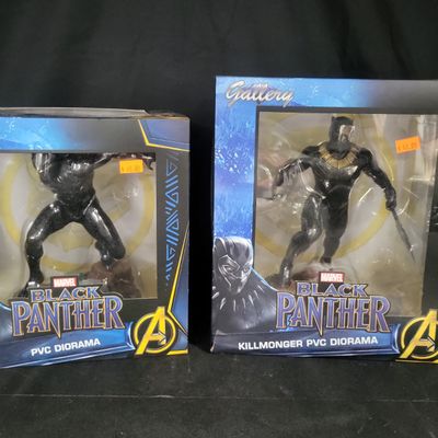 Sale Photo Thumbnail #859: I04302 | Two Diamond Select Black Panther Dioramas