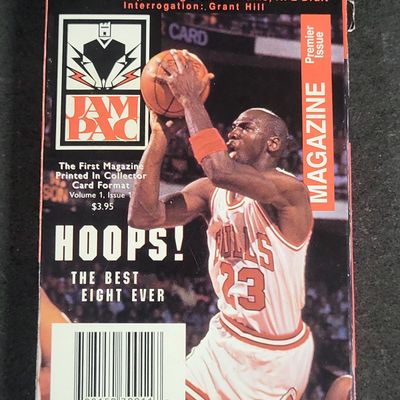 Sale Photo Thumbnail #809: I04645 | 1995 JamPac Magazine Premier Issue