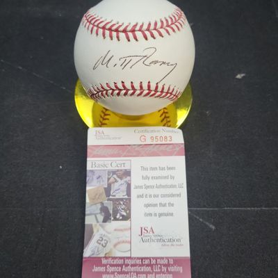 Sale Photo Thumbnail #664: I04164 | Mariano Rivera Signed MLB Baseball JSA