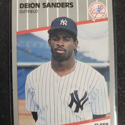 Sale Photo Thumbnail #637: I04288 | 1989 Fleer Update Deion Sanders Rookie