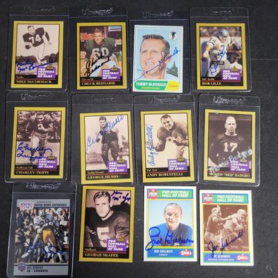 Sale Photo Thumbnail #475: I04144 | Autographed Football Hall of Fame Trading Cards