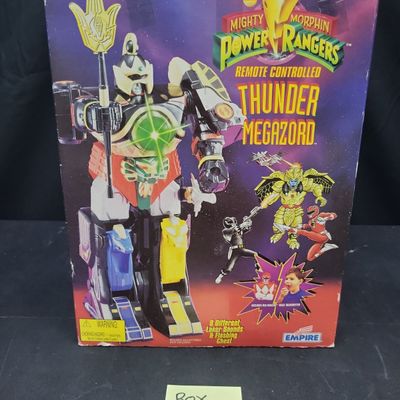Sale Photo Thumbnail #911: I04665 | Empire Power Rangers Megazord Packaging