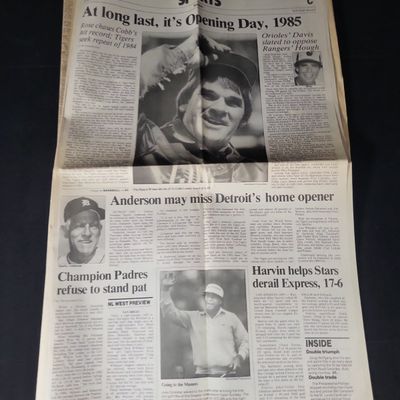 Sale Photo Thumbnail #802: I01817 | York Daily Record Sports Section Newspaper Featuring Pete Rose, April 8, 1985