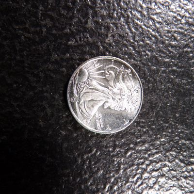 1/10TH OUNCE .999 FINE SILVER WALKING LIBERTY DESIGN SILVER