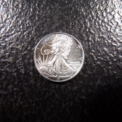 1/10TH OUNCE .999 FINE SILVER WALKING LIBERTY DESIGN SILVER