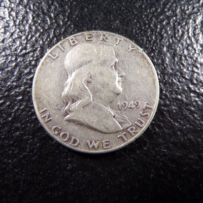 1949 FRANKLIN SILVER HALF DOLLAR