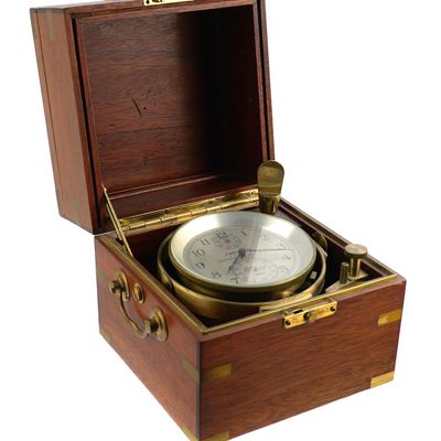 Sale Photo Thumbnail #13: 1941 Hamilton Model 21 Marine Ship Chronometer