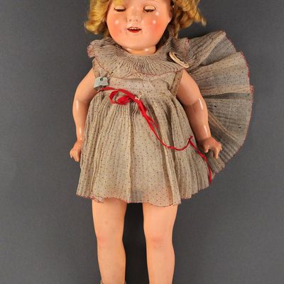 Sale Photo Thumbnail #122: Ideal Novelty Shirley Temple Composition Doll