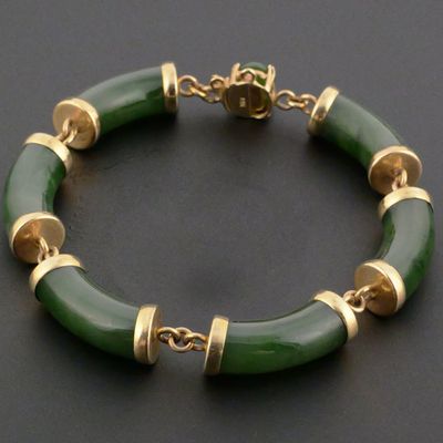 Sale Photo Thumbnail #8: Vintage 14k Gold Green Jade Bracelet