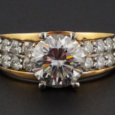 Sale Photo Thumbnail #159: 14K Gold 3.66 CTW Moissanite Fire Ring